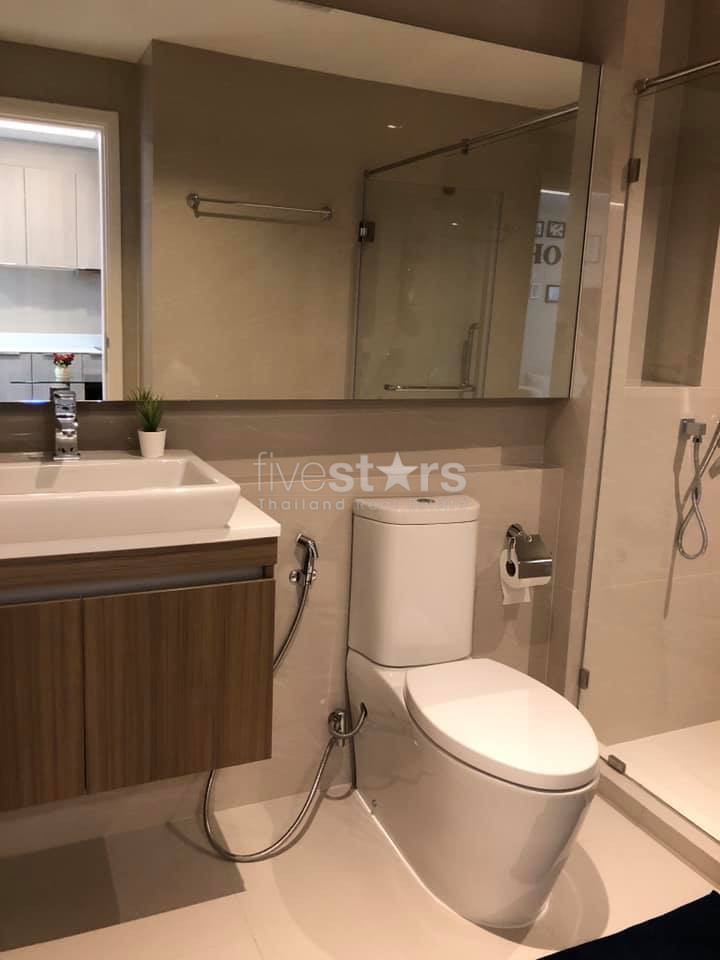 Nouveau condominium à louer près du BTS thonglor, photo 12