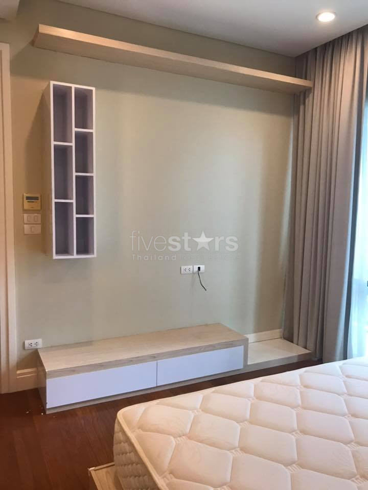 Appartement de 2 chambres à louer près de la station de BTS Phromphong, photo 5