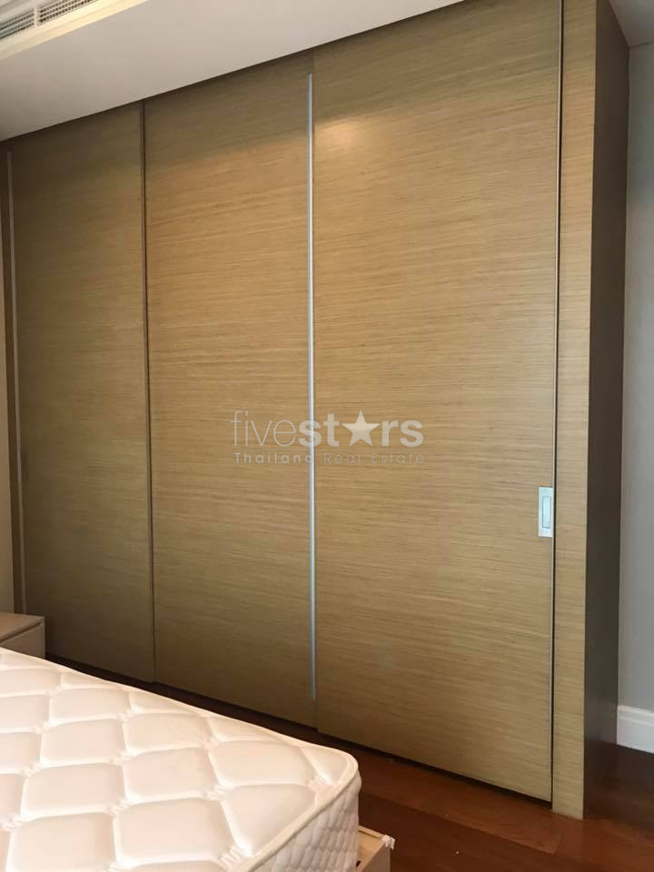 Appartement de 2 chambres à louer près de la station de BTS Phromphong, photo 6