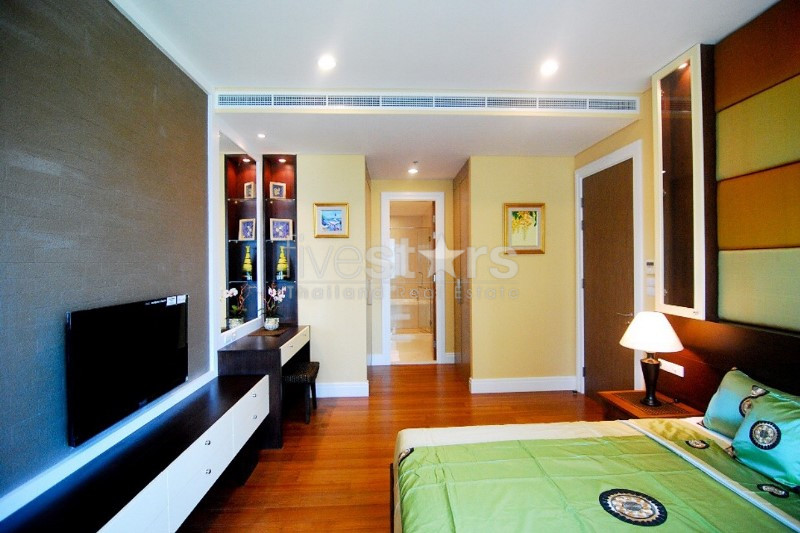 ., photo 8