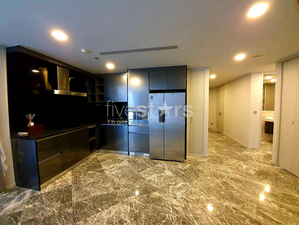 Brand new unit 3 bedrooms condo for sale near BTS Phromphong, photo 2