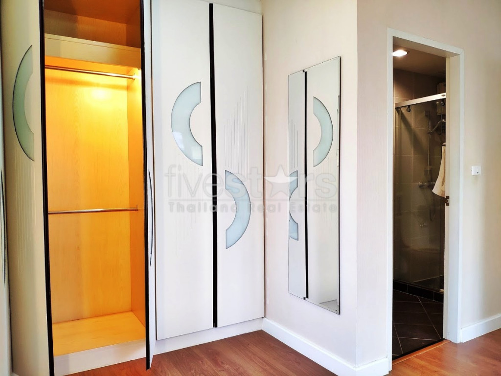 2 bedrooms condo for rent near BTS Phromphong, photo 14