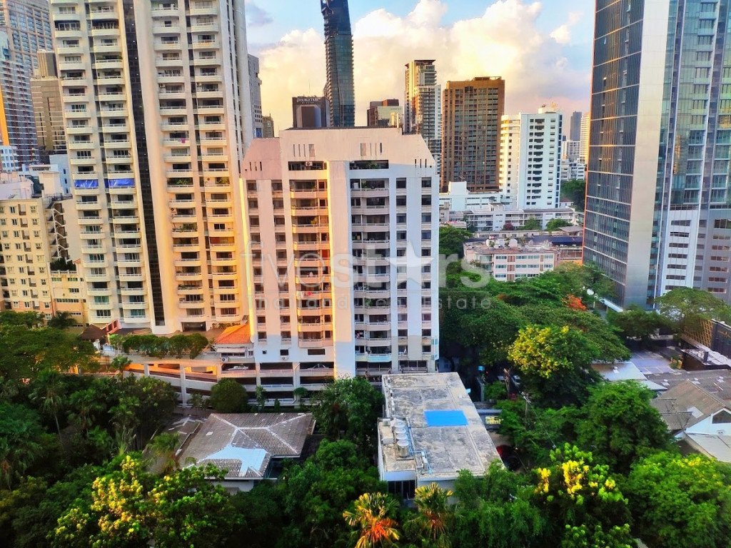 2 bedrooms condo for rent near BTS Phromphong, photo 18