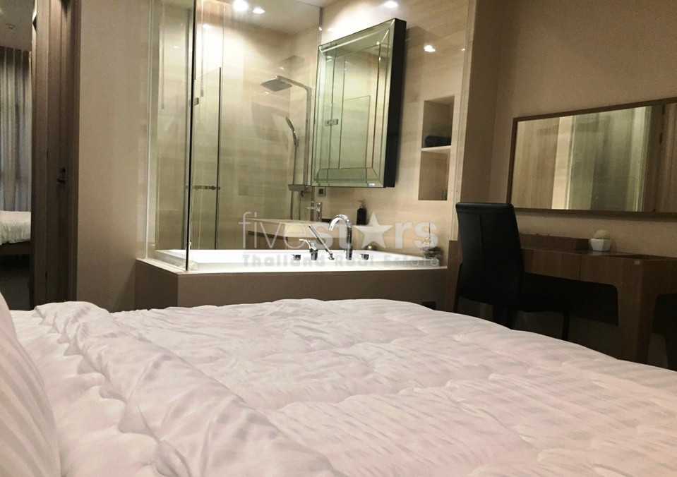 Luxury 1 bedroom condo for rent close to BTS Phrompong, photo 6