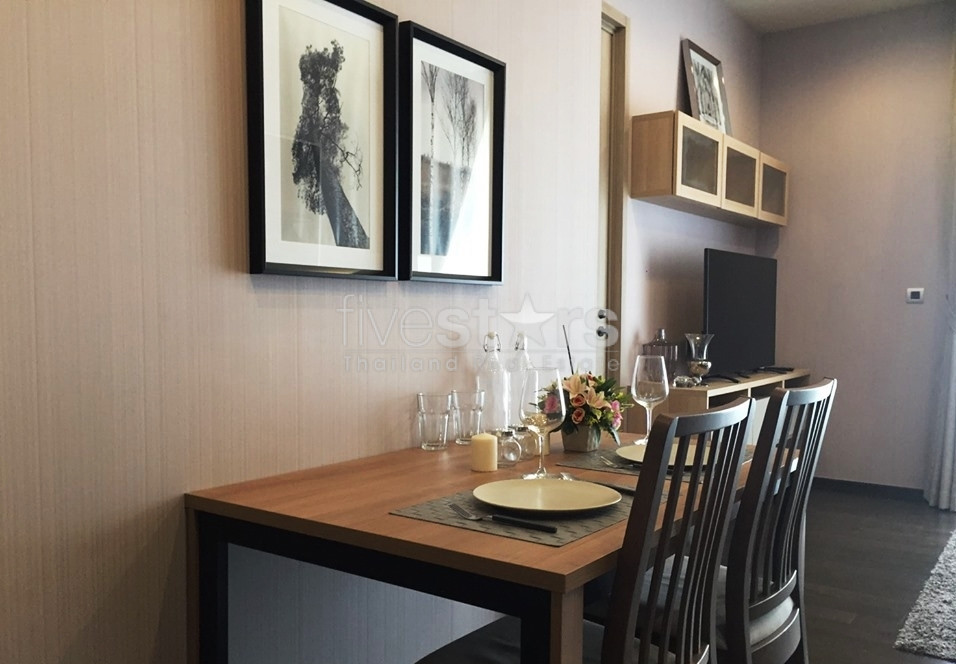 Luxury 1 bedroom condo for rent close to BTS Phrompong, photo 2