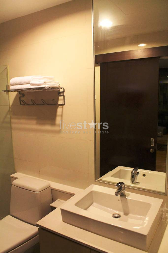 Appartement de 2 chambres à louer à Thonglor, emplacement central, photo 11