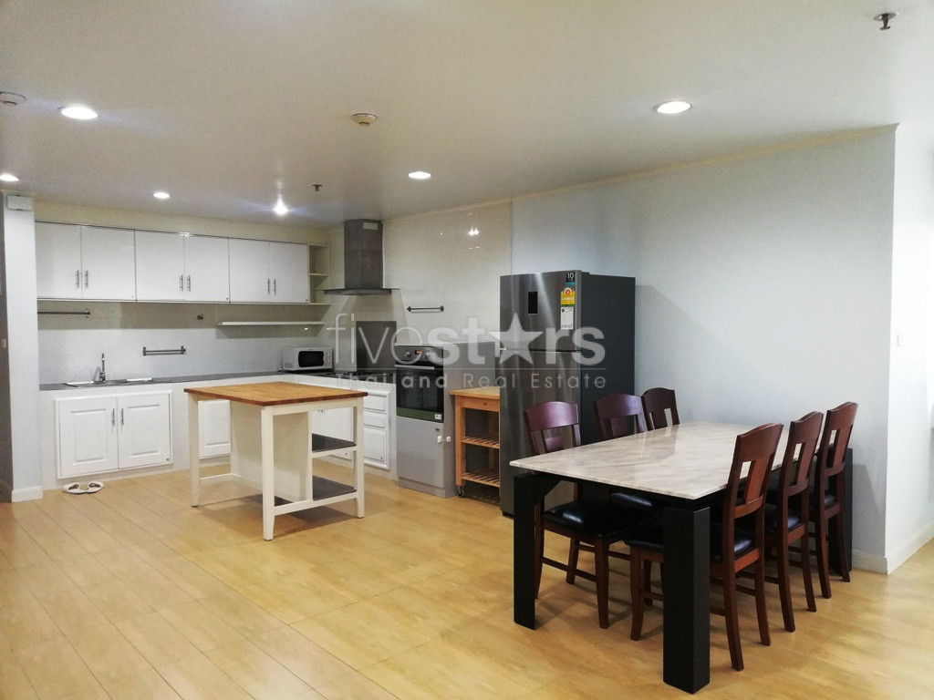 Appartement à louer proche du BTS Phromphong, photo 4