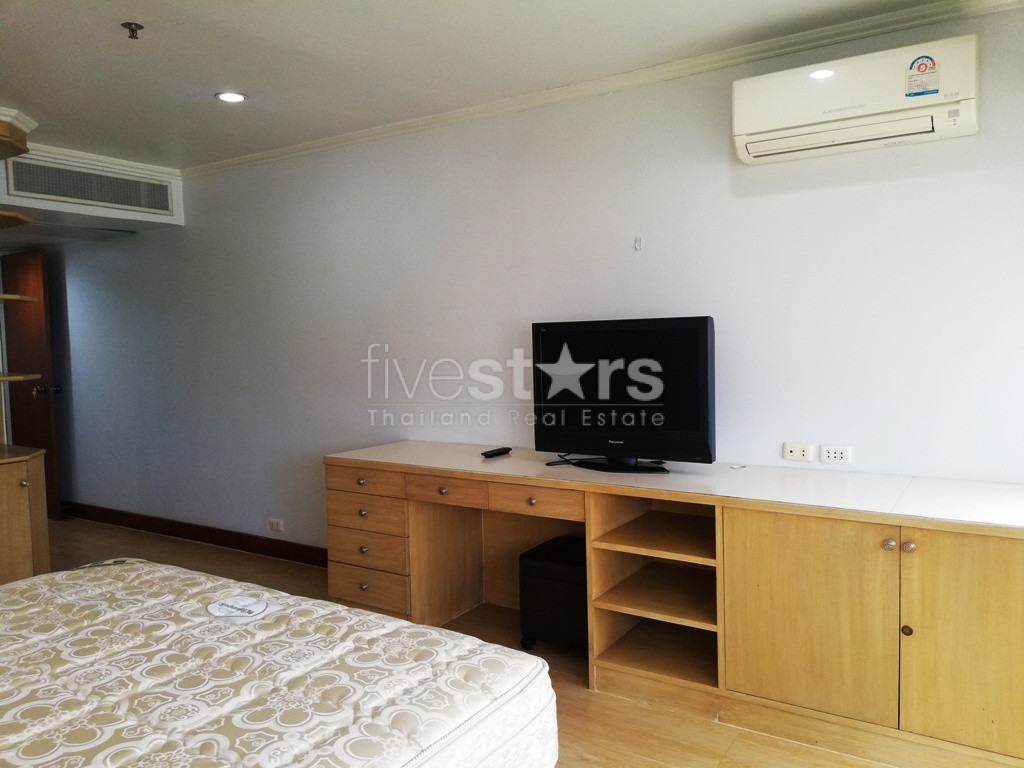Appartement à louer proche du BTS Phromphong, photo 8