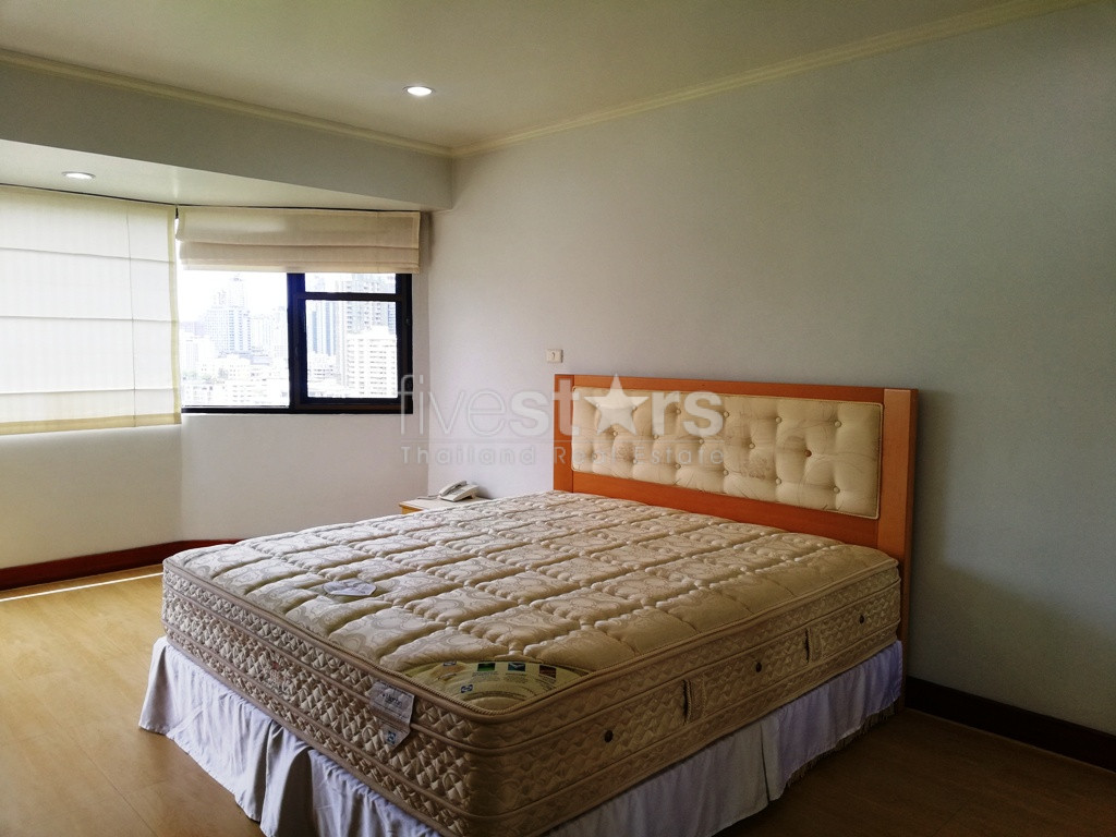 Appartement à louer proche du BTS Phromphong, photo 10