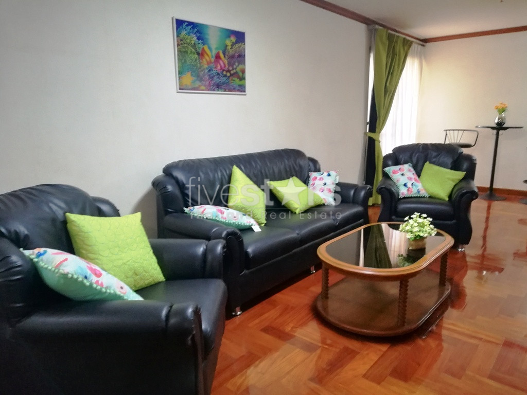 Appartement de 2 chambres à louer proche du BTS Phromphong, photo 4