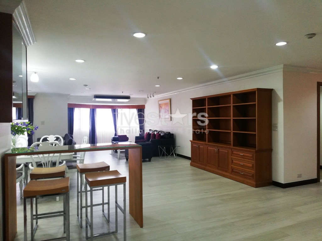 Appartement de 3 chambres à louer près du BTS Phromphong, photo 7