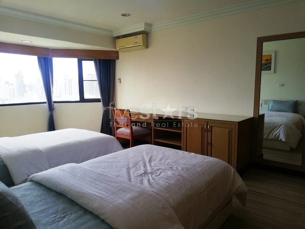 Appartement de 3 chambres à louer près du BTS Phromphong, photo 16