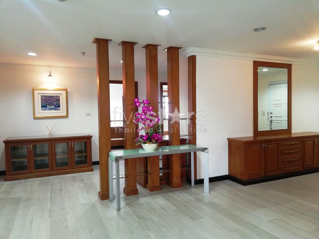 Appartement de 3 chambres à louer près du BTS Phromphong, photo 6