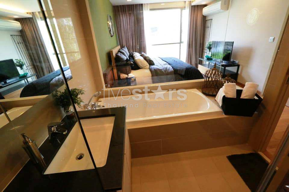 1 bedroom condo for rent in Phromphong, photo 8