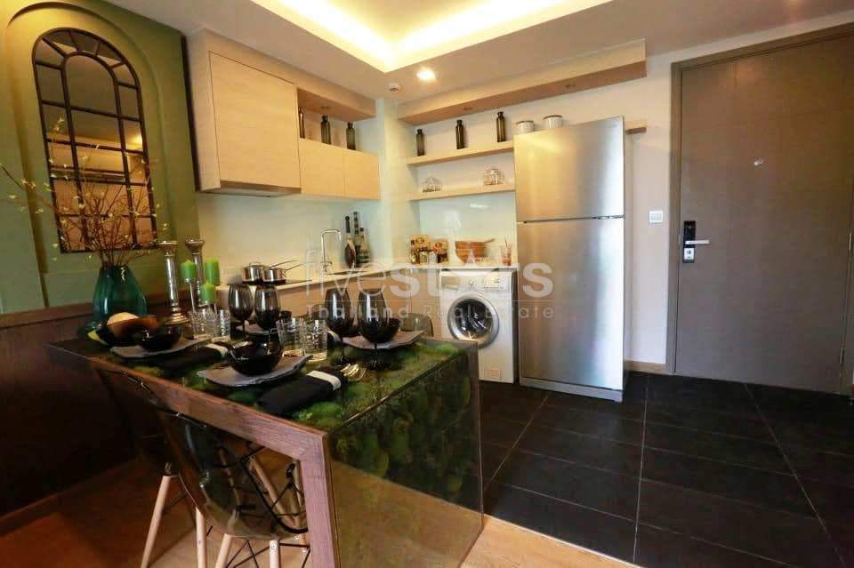 1 bedroom condo for rent in Phromphong, photo 2