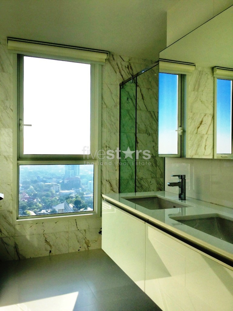 Modern 2 bedrooms condo for rent in Thonglor, photo 11