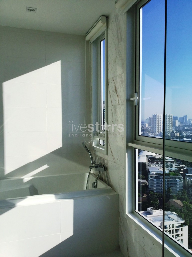 Modern 2 bedrooms condo for rent in Thonglor, photo 13