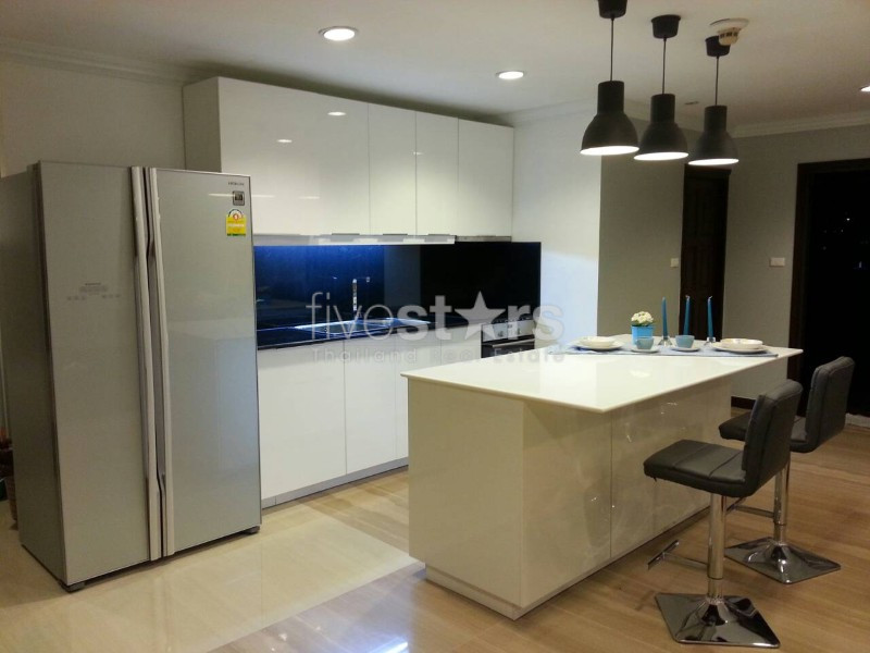 3 bedrooms condo for rent in Phrompong area, photo 5