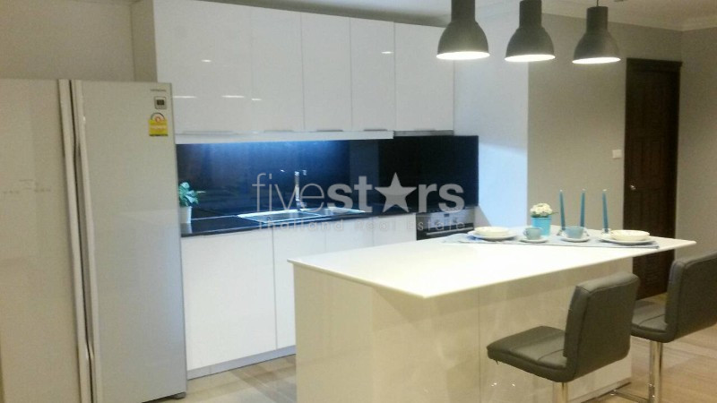 3 bedrooms condo for rent in Phrompong area, photo 4