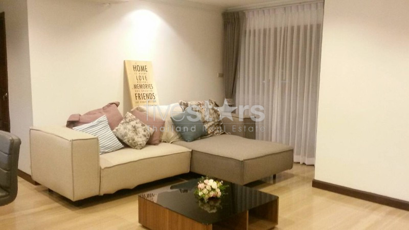 3 bedrooms condo for sale in Phrompong area