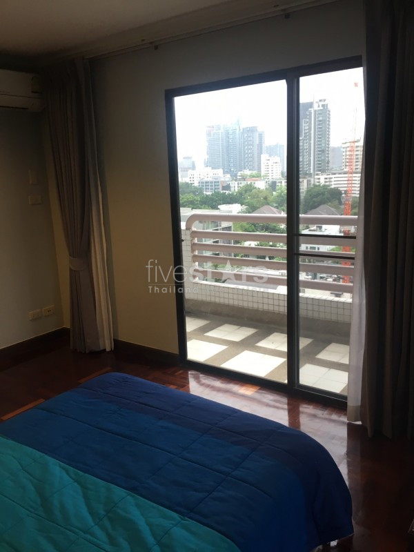 3 bedrooms condo for sale in Phrompong area, photo 14