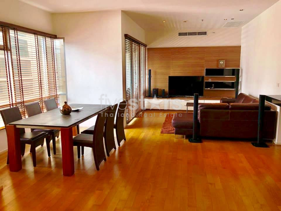 Grand appartement 2 chambres au niveau du BTS Phromphong, photo 8