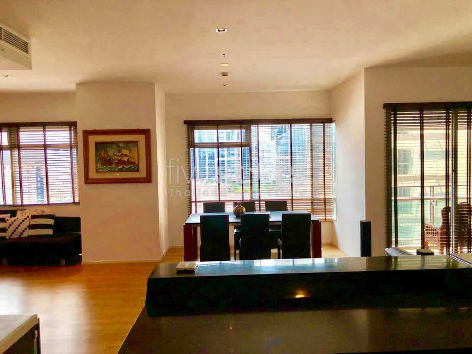 Grand appartement 2 chambres au niveau du BTS Phromphong, photo 16