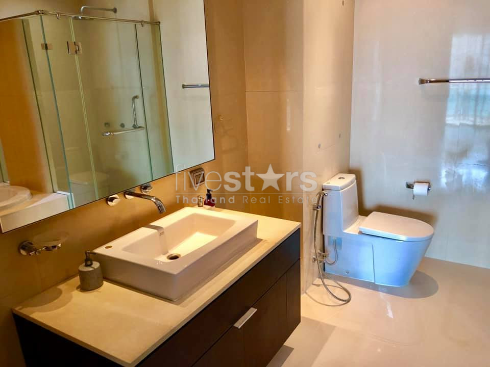 Grand appartement 2 chambres au niveau du BTS Phromphong, photo 23