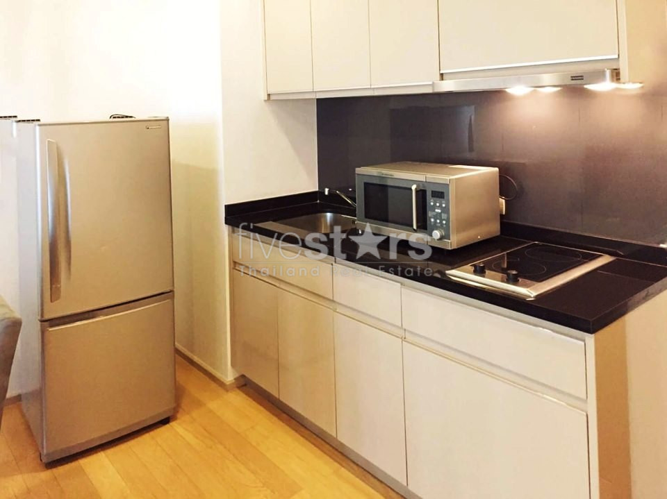 Appartement d'une chambre à louer à Phromphong, photo 3