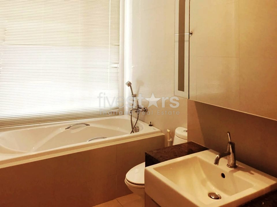 Appartement d'une chambre à louer à Phromphong, photo 6