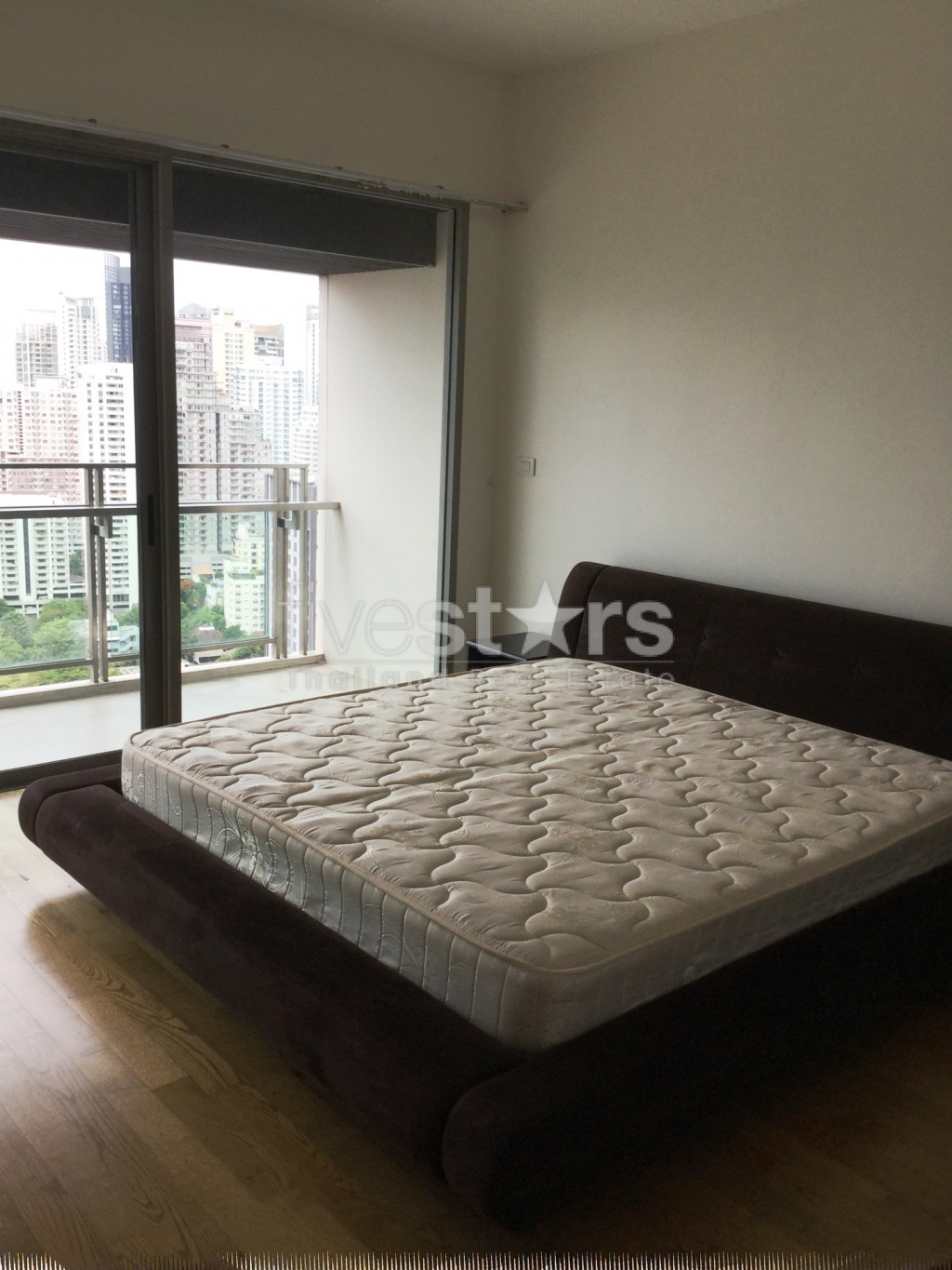 3 bedroom high floor condo for rent close to Phrom Phong BTS station, photo 4
