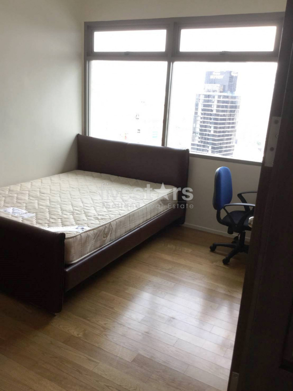 3 bedroom high floor condo for rent close to Phrom Phong BTS station, photo 5