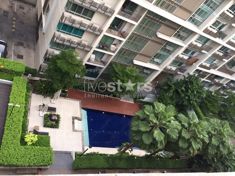 Appartement de 2 chambres à vendre près du BTS Thonglor, photo 18