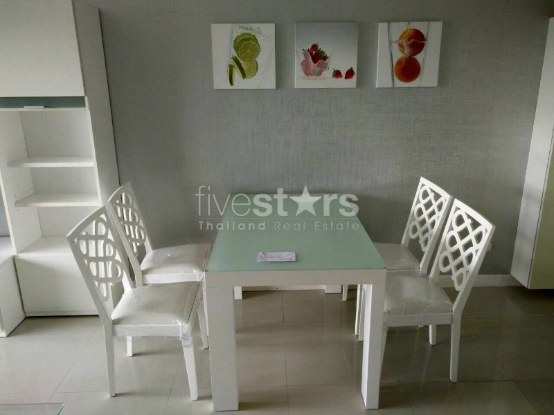 Appartement de 2 chambres à vendre près du BTS Thonglor, photo 13
