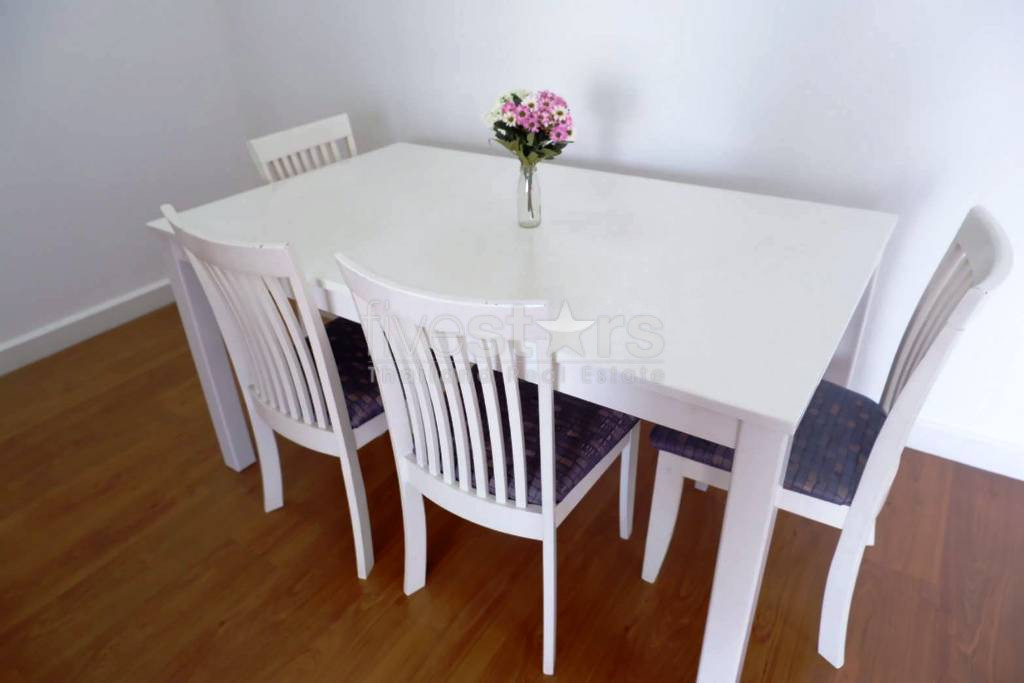 Appartement de 2 chambres à louer près du BTS Phromphong, photo 2