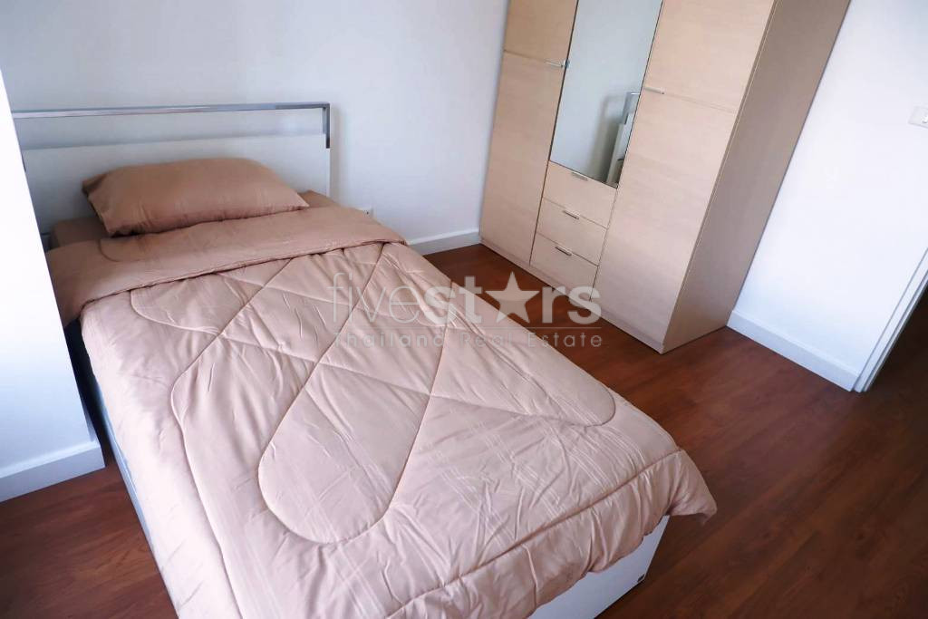 Appartement de 2 chambres à louer près du BTS Phromphong, photo 8