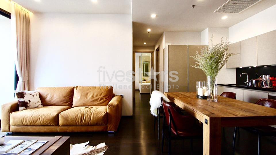 Modern condo 2 bedrooms for sale close to BTS Phromphong, photo 2