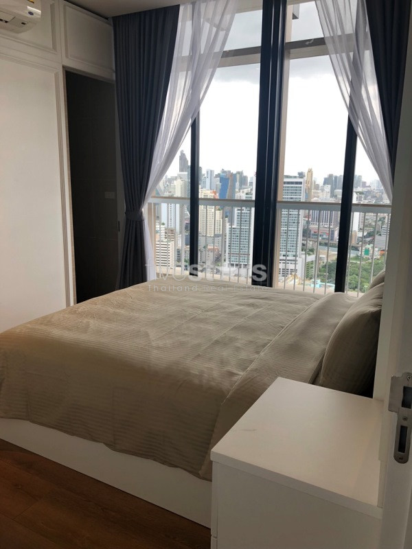 Appartement à distance de marche du BTS Phrom Phong, photo 8