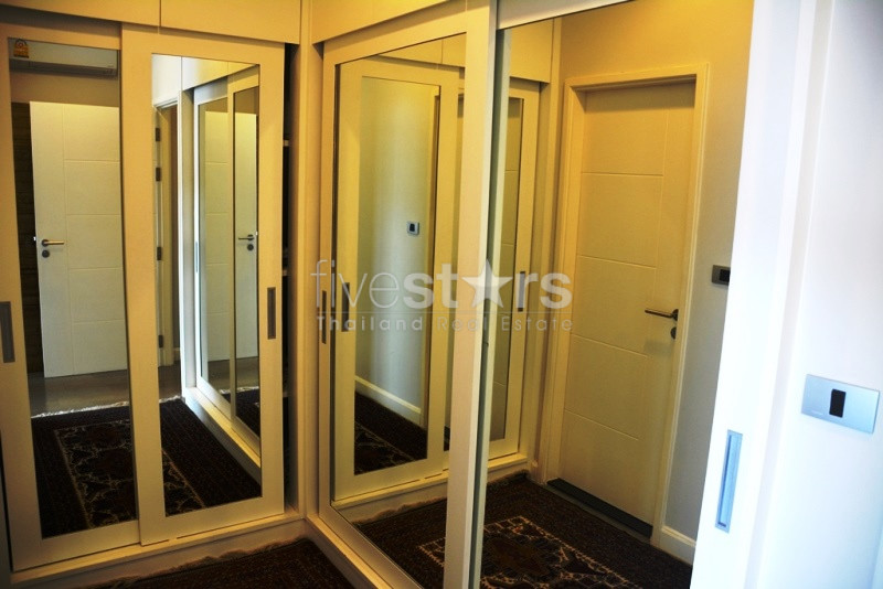 Appartement de type duplex avec 2 chambres à 200m du BTS Thonglor, photo 7