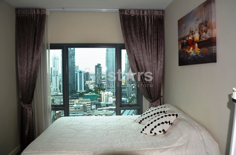 Appartement de type duplex avec 2 chambres à 200m du BTS Thonglor, photo 10