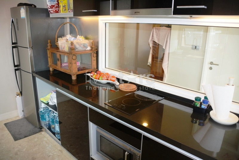 Appartement de type duplex avec 2 chambres à 200m du BTS Thonglor, photo 16