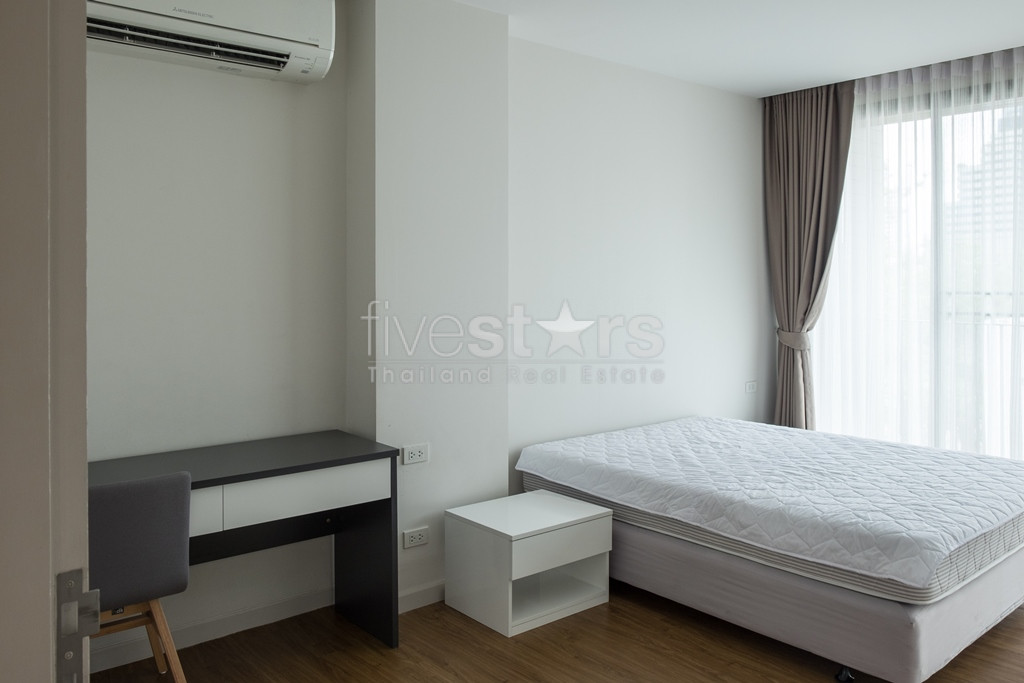 Appartement spacieux avec 2 chambres à proximité de Emporium, photo 6