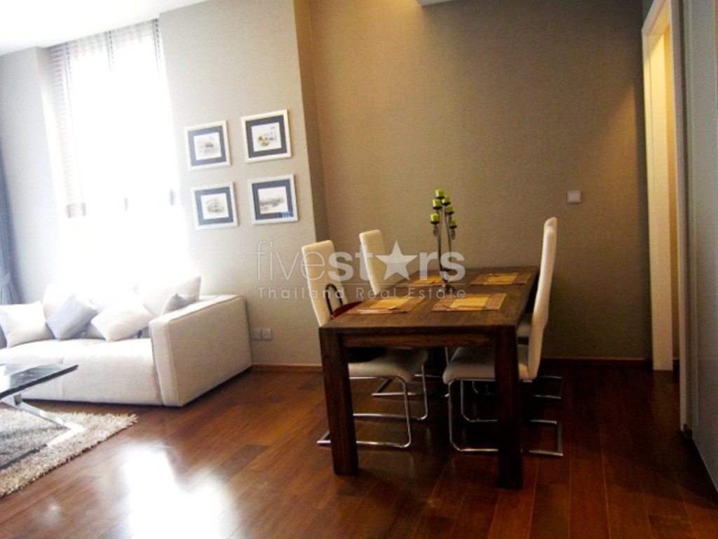 Appartement de 2 chambres à louer à Thonglor, photo 2