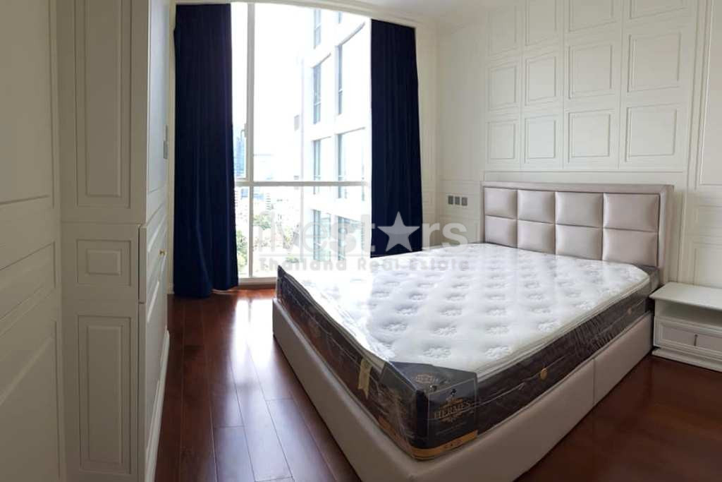Appartement récemment rénové de 2 chambres à louer à Thonglor, photo 3