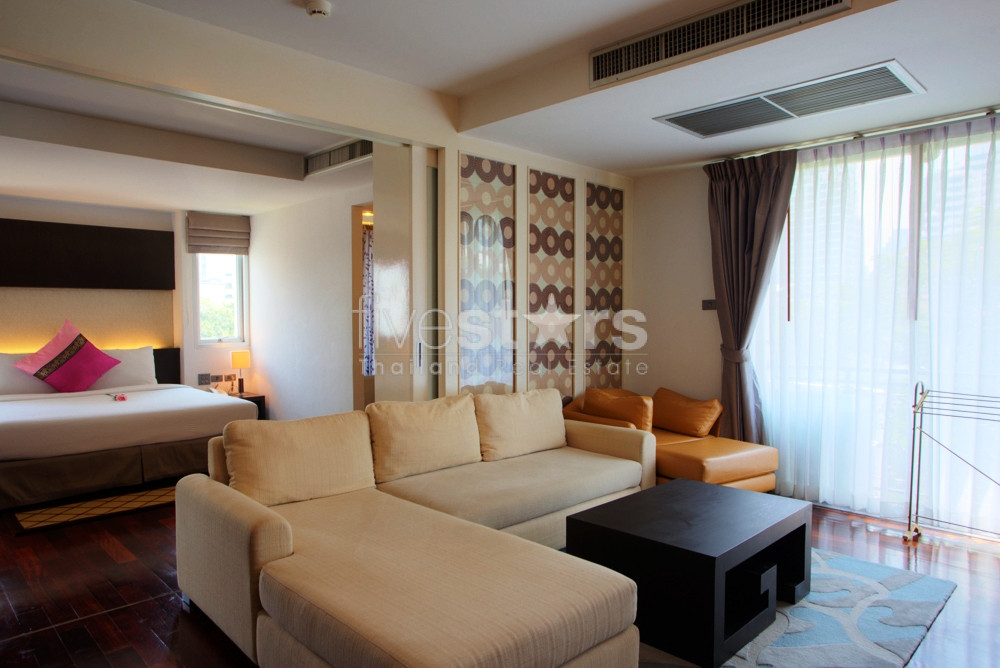Appartement luxueux d'une chambre à louer près du BTS Phromphong, photo 3