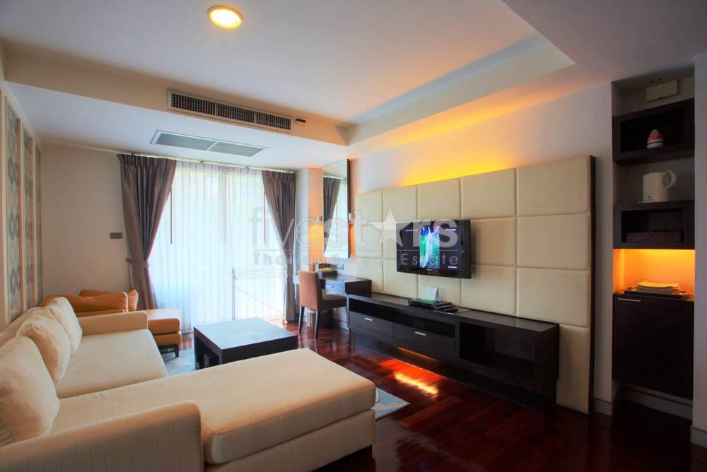 Appartement luxueux d'une chambre à louer près du BTS Phromphong, photo 4