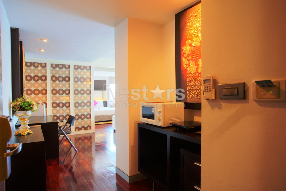 Appartement luxueux d'une chambre à louer près du BTS Phromphong, photo 7