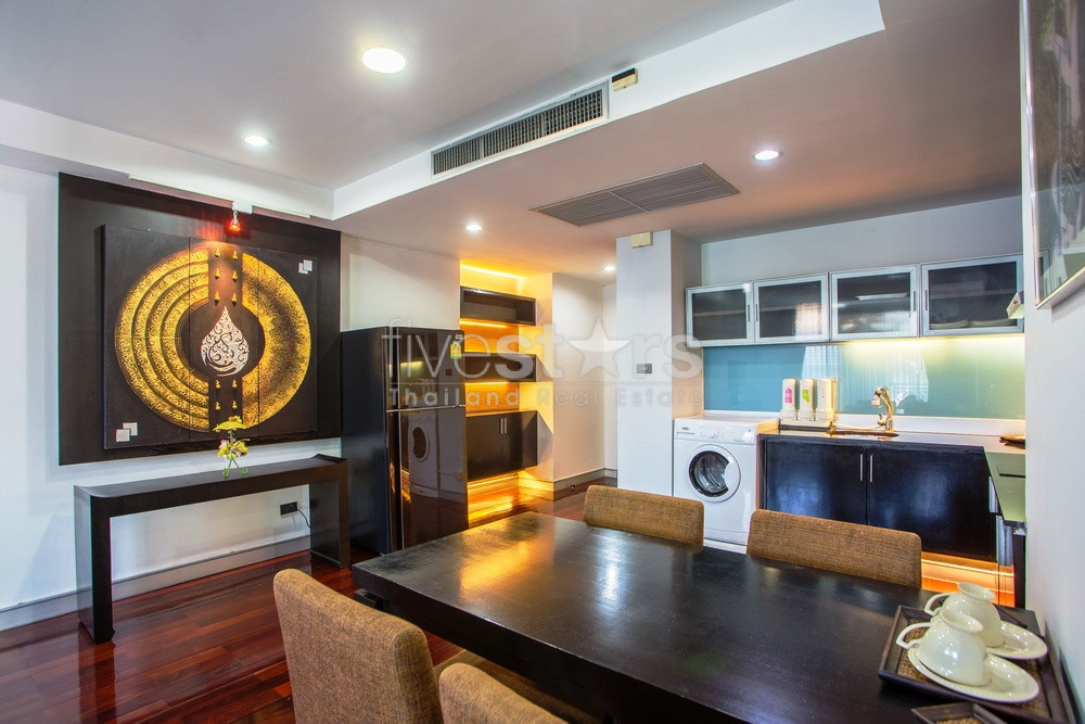 Appartement luxueux de 2 chambres à louer près du BTS Phromphong, photo 5