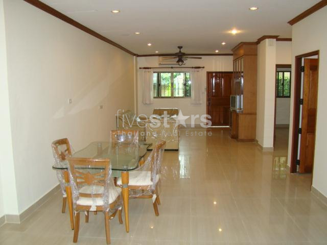 Appartement en duplex de 2 chambres non loin du BTS Promphong