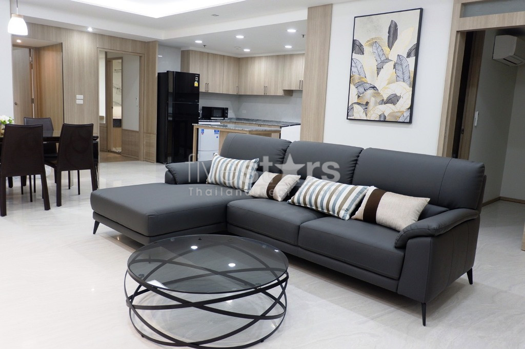 Appartement de 3 chambres à louer proche du BTS Phromphong